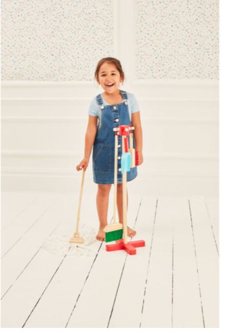 Early Learning Centre Wooden Deluxe Cleaning Playset