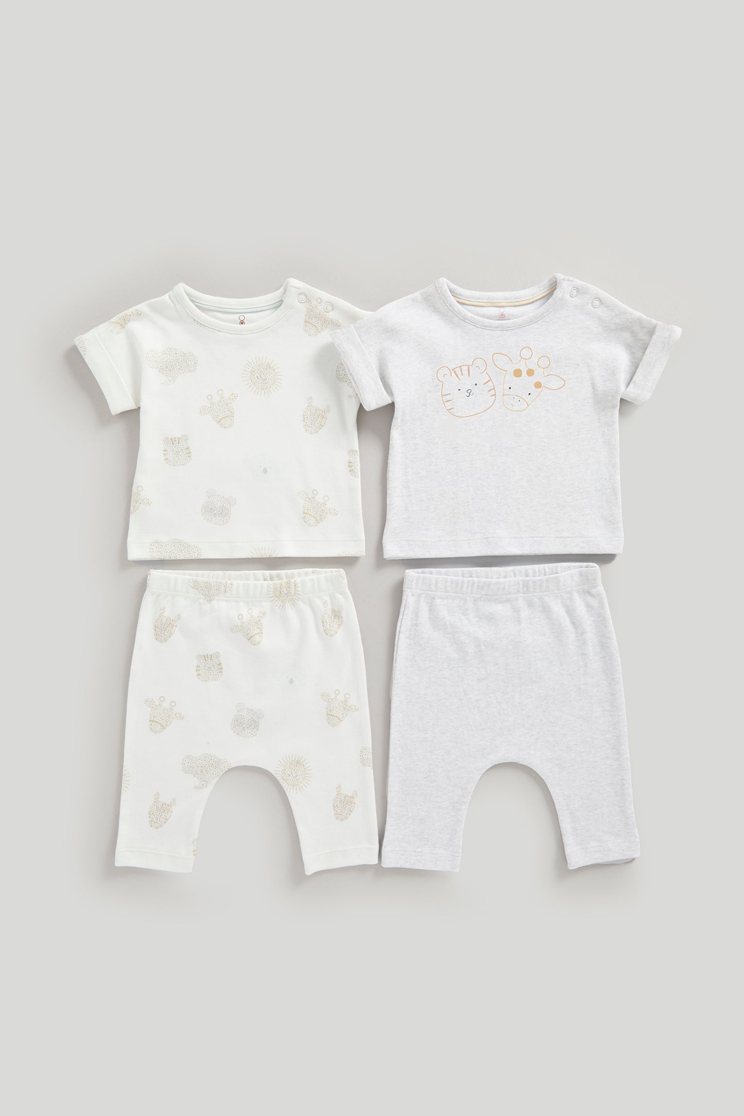 4-Piece Set T-Shirts And Joggers