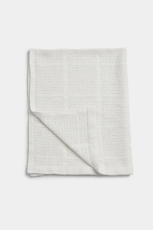 Essentials Cellular Moses Blanket White