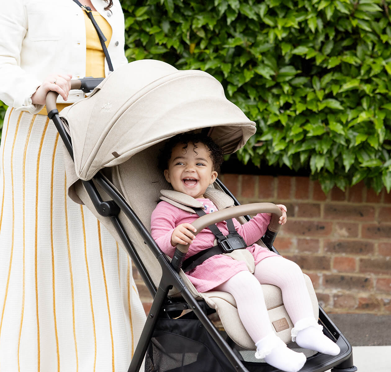 Joie Parcel Lx Stroller Sandstone