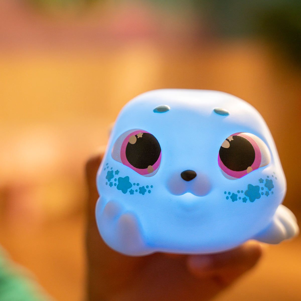 Animagic Let'S Glo Seal Electronic Pet