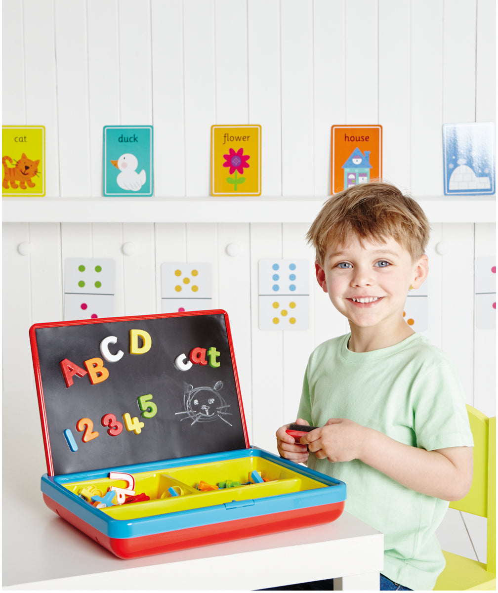 Magnetic Playcentre (Red)