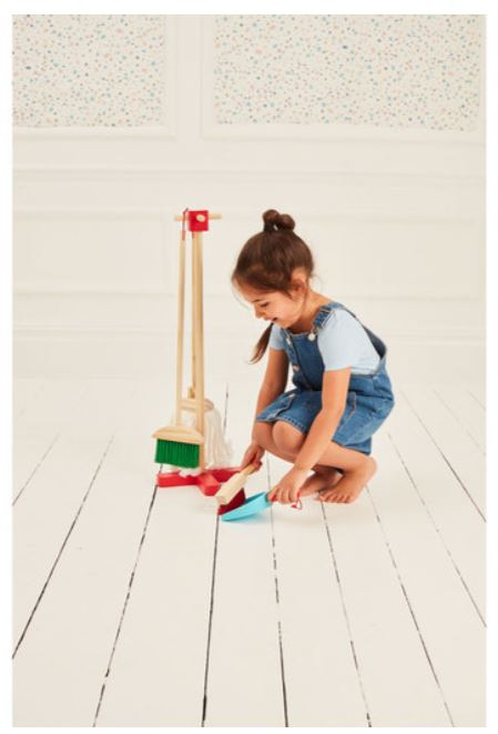 Early Learning Centre Wooden Deluxe Cleaning Playset