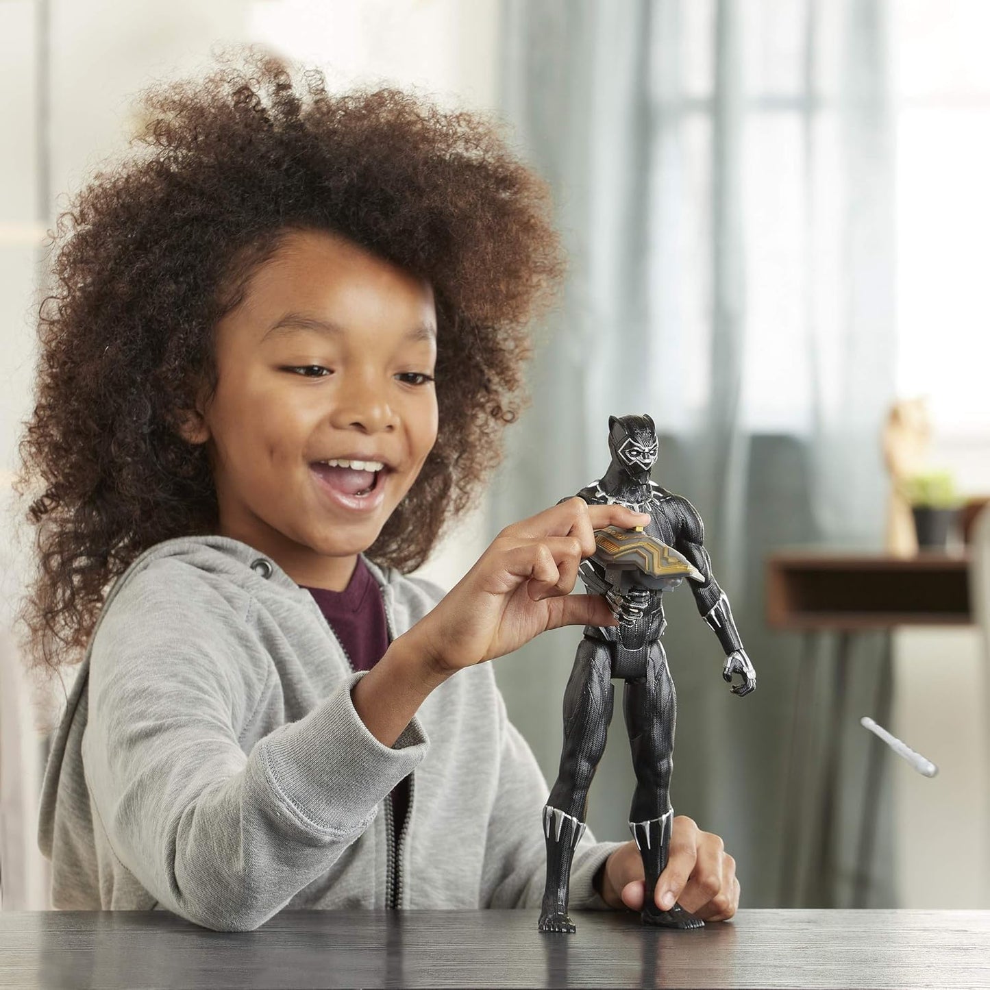 Marvel Avengers Blast Gear Deluxe Black Panther
