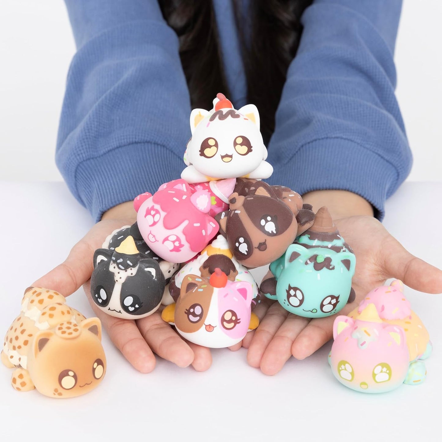 Aphmau Mystery Meemeows Squishy Figures