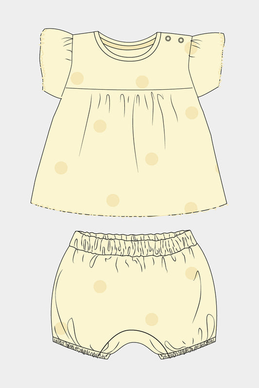 Newborn Girl Polka Dot Tee & Shorts Set