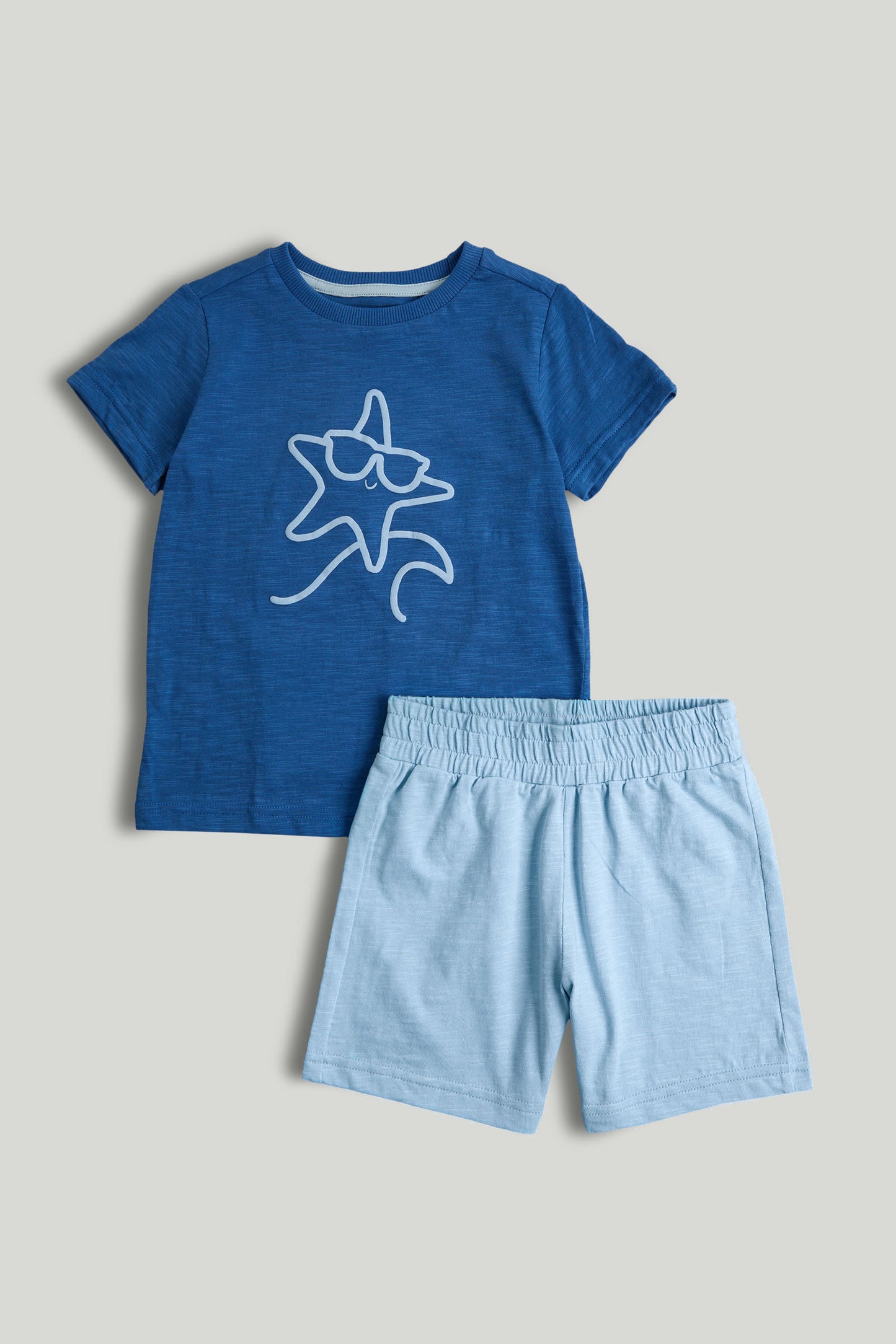 Blue Starfish T-Shirt and Shorts Outfit
