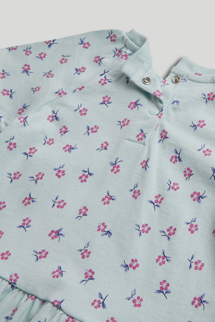 Floral T-Shirt and Shorts Outfit