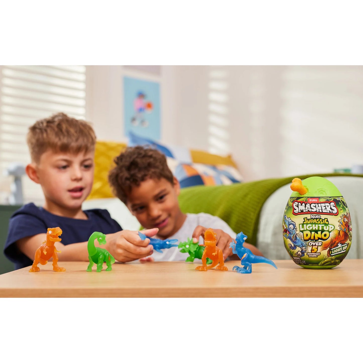 Zuru Smashers Jurassic Nano Light-Up Dino Egg