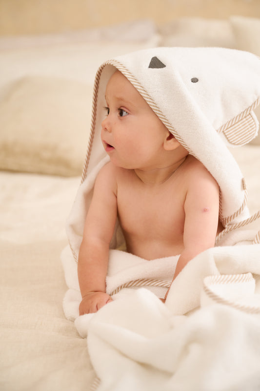 Cuddle & Dry Premium White Bear